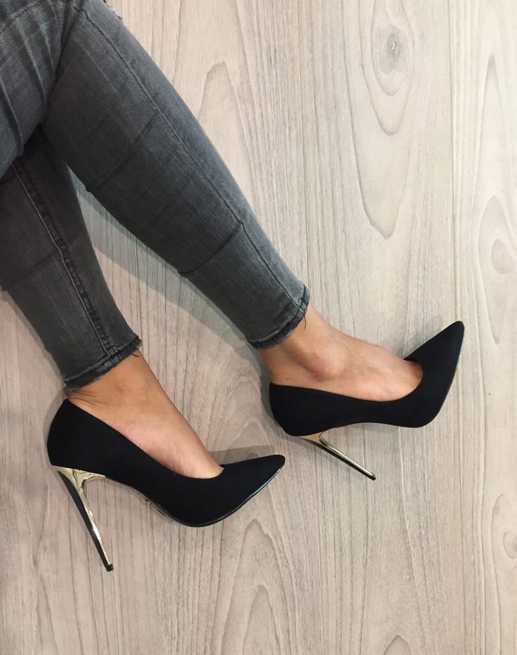 Tendance Chaussures 2017 - Escarpins noirs effet suédine à ...