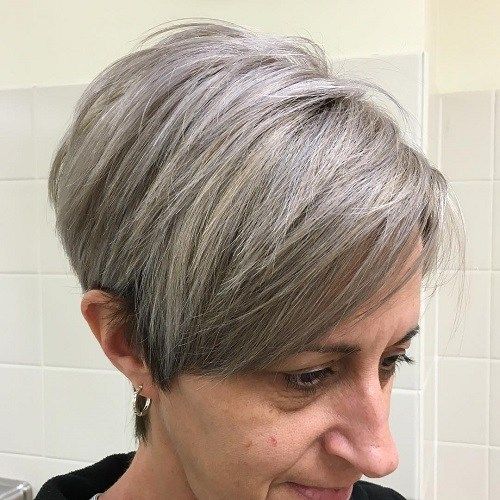 Idées Coupe cheveux Pour Femme 2017 / 2018 - 18-court-gris-coiffure-pour-mature-femmes ...