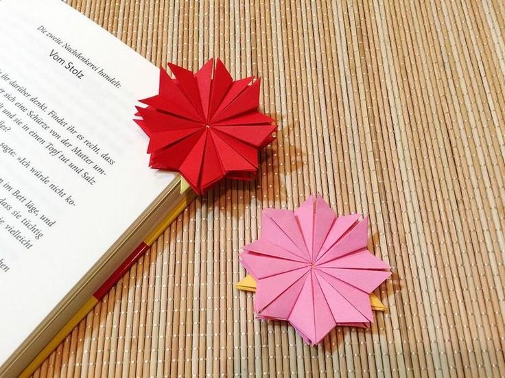 Idée Décoration Maison En Photos 2018 - Un marque-page origami fleur